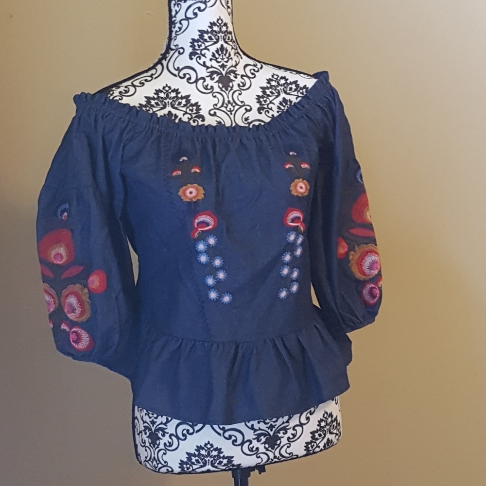 HWA Apparel Shirt size Small - Picture 3 of 7